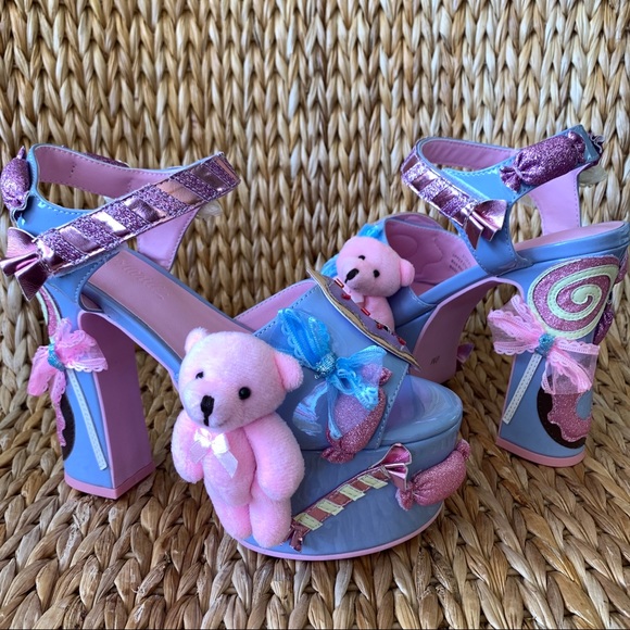 Dolls Kill Shoes - New Sugar Thrillz Beary Sweet Platform Sandals